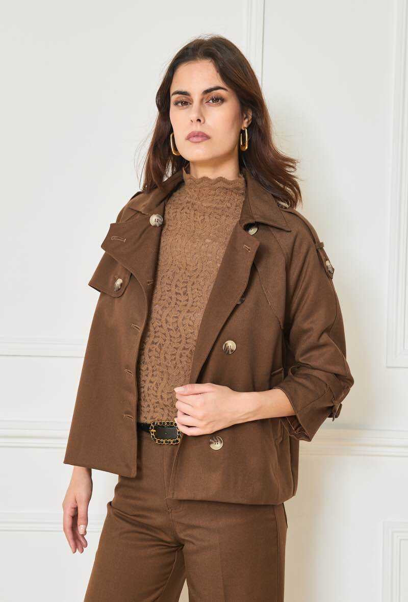VESTE COURTE CHOCOLAT STYLE TRENCH