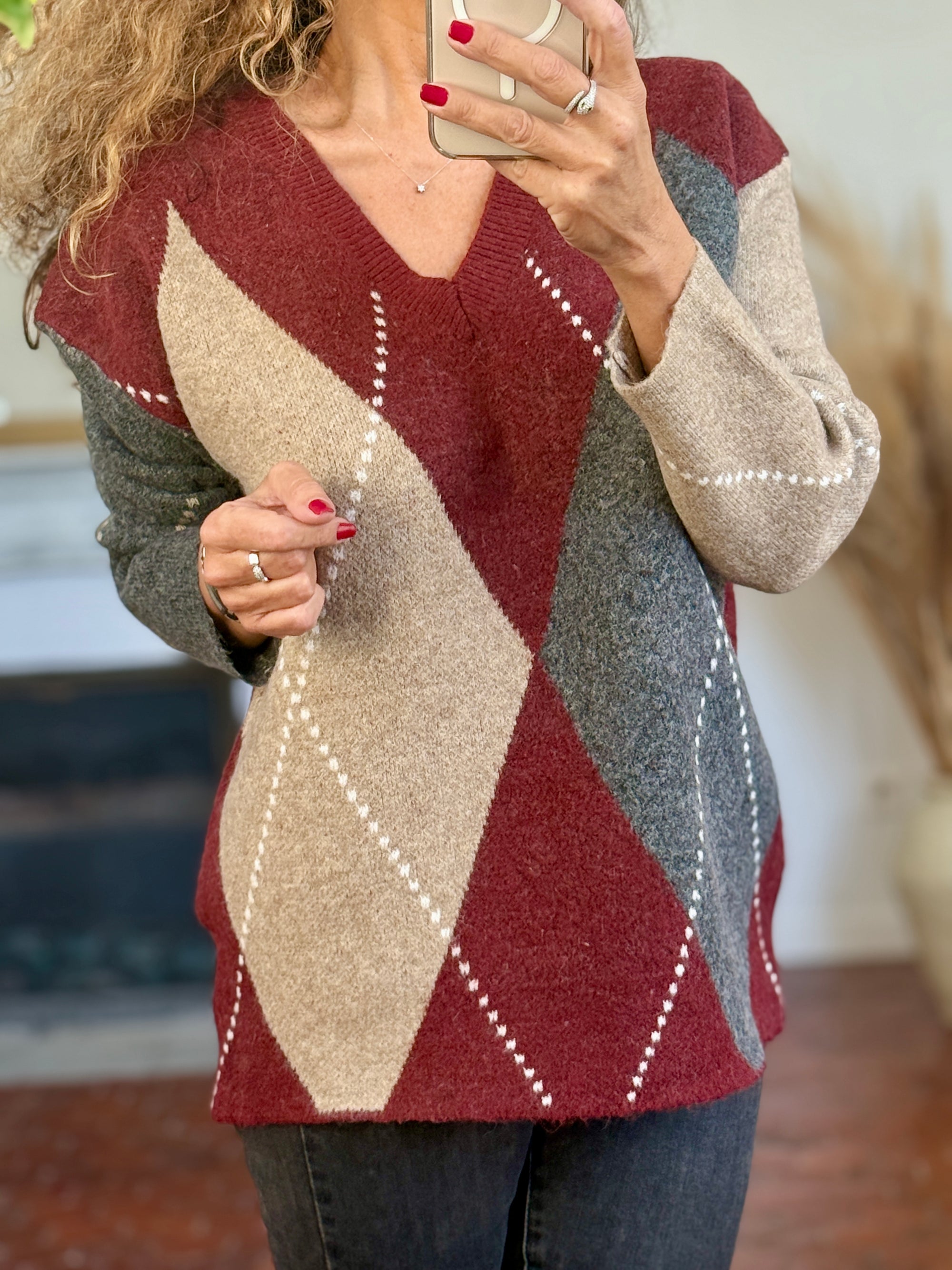 PULL OVERSIZE ARGYLE BORDEAU GRIS ET TAUPE