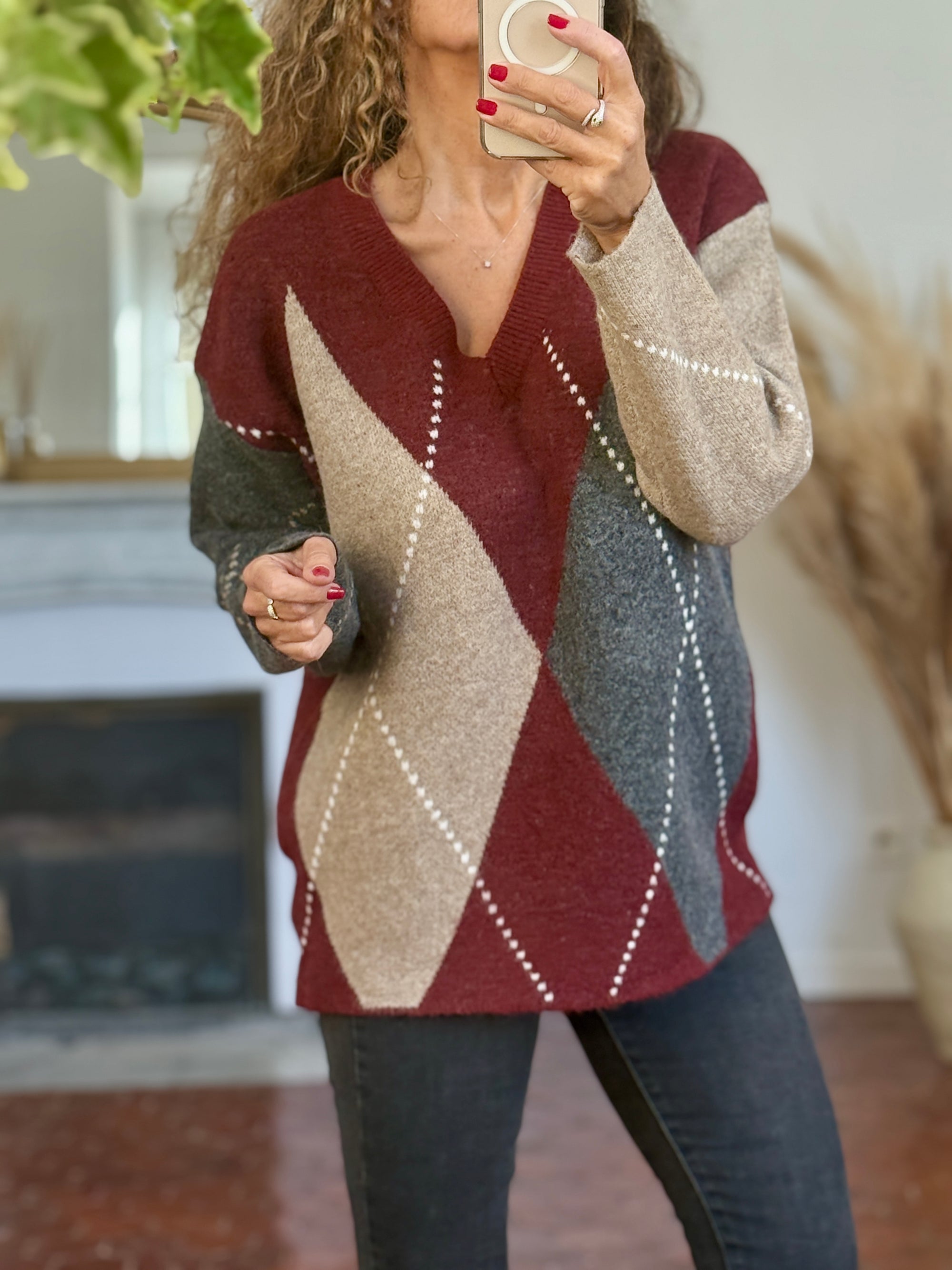 PULL OVERSIZE ARGYLE BORDEAU GRIS ET TAUPE